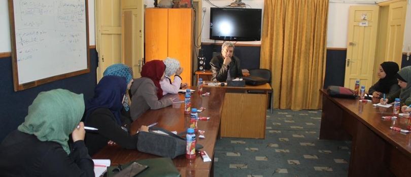 زيارة الدكتور جميل الطهراوي مشرف التدريب المهني لطلاب علم النفس في الجامعة الاسلامية 