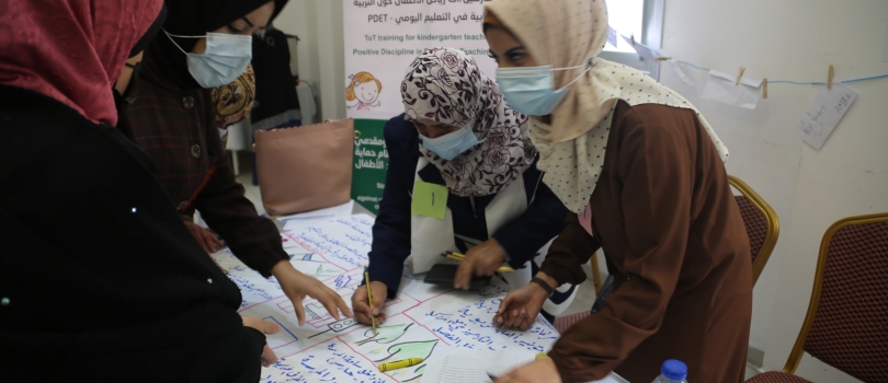 جمعية عايشة لحماية المرأة والطفل تنفذ تدريباً خاصاً عن حقوق الصحة الانجابية والتربية الإيجابية